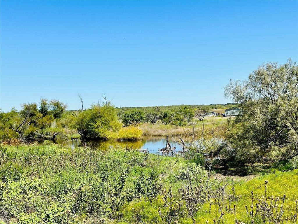 8648 Fm 2287, Cross Plains