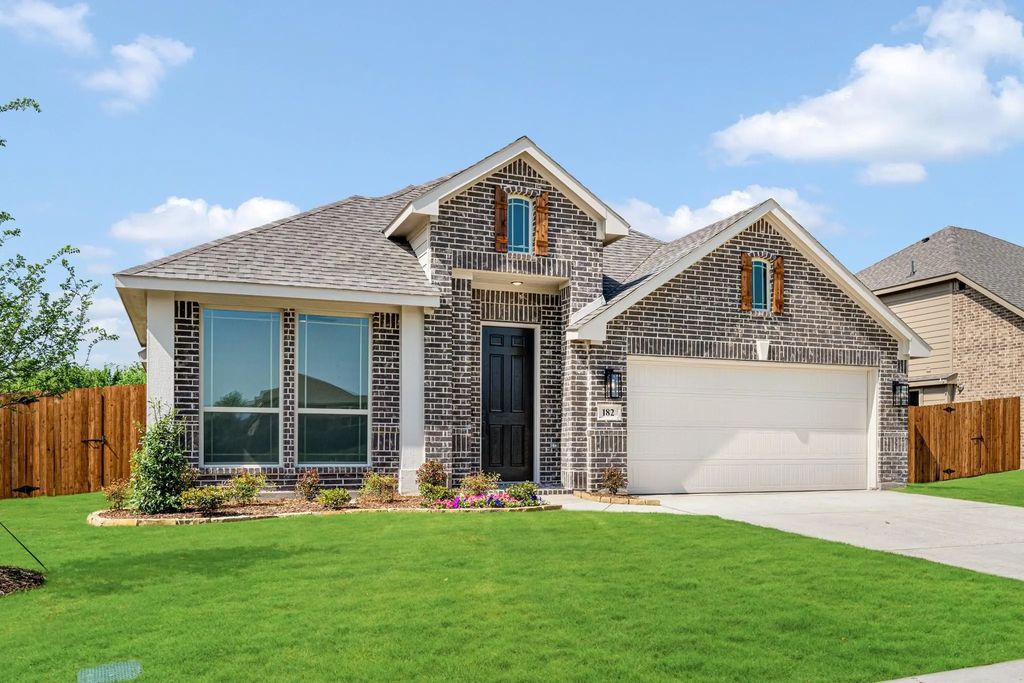 182 Creekside Drive, Sanger
