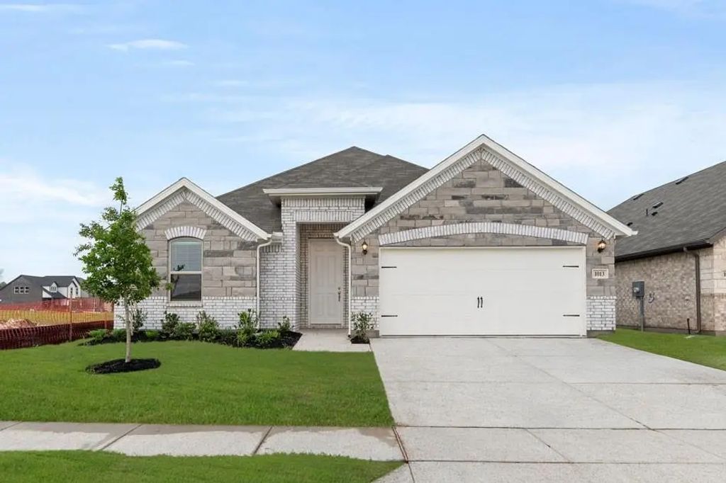 1013 Goya Drive, Royse City