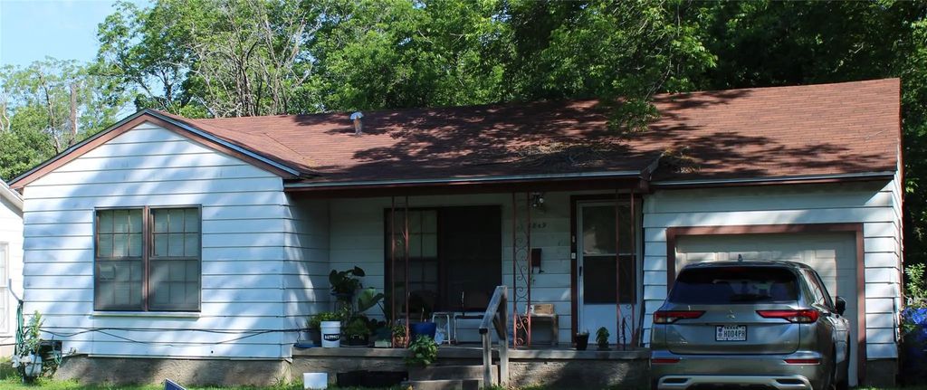 3809 Frederick Avenue, Waco