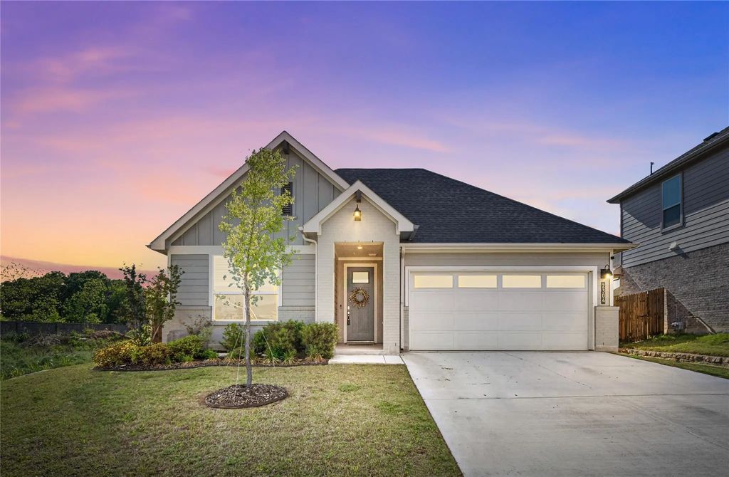 2304 Blackcap Street, Denton