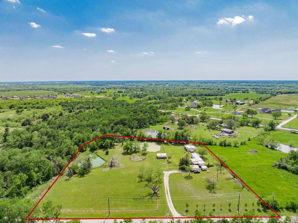 1206 Zagota Crossing Road, Terrell