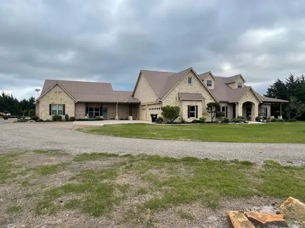 4682 County Road 2720, Caddo Mills