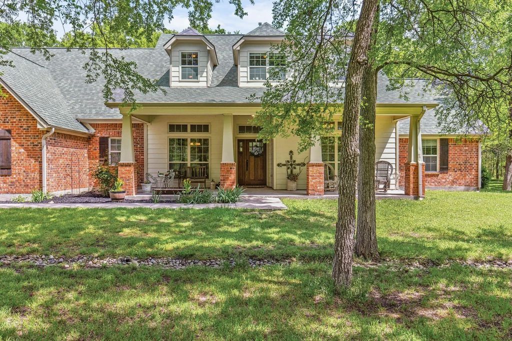 6017 State Highway 34, Honey Grove
