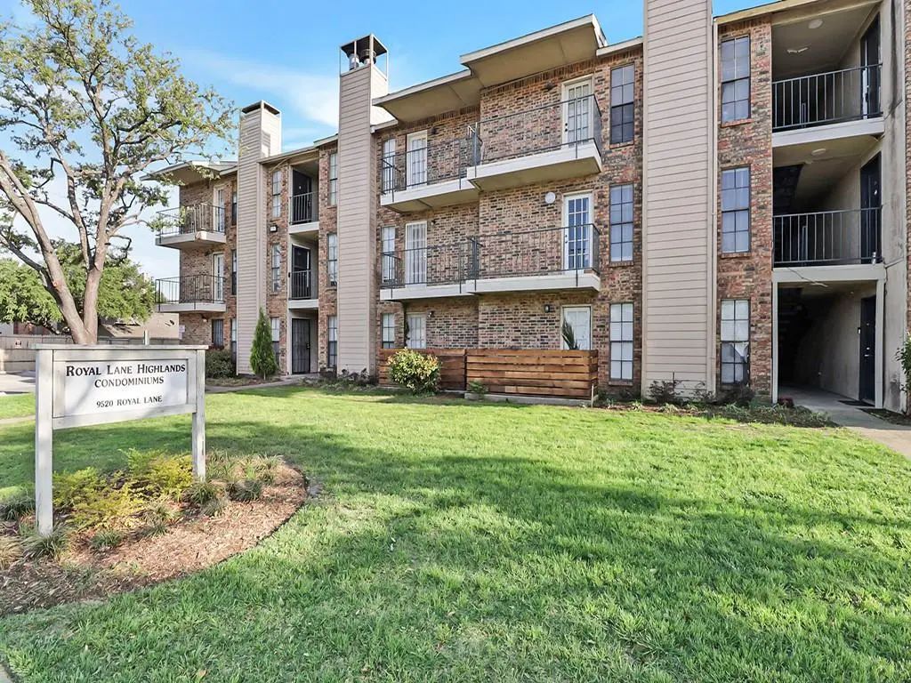 9520 Royal Lane 210, Dallas