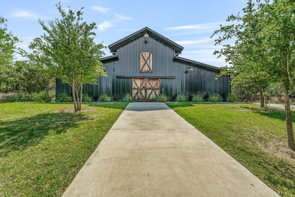 886 Mitchell Hill Road, Gordon