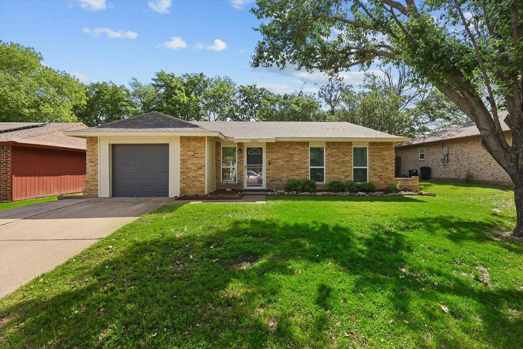 5412 Prince Drive, Lake Dallas