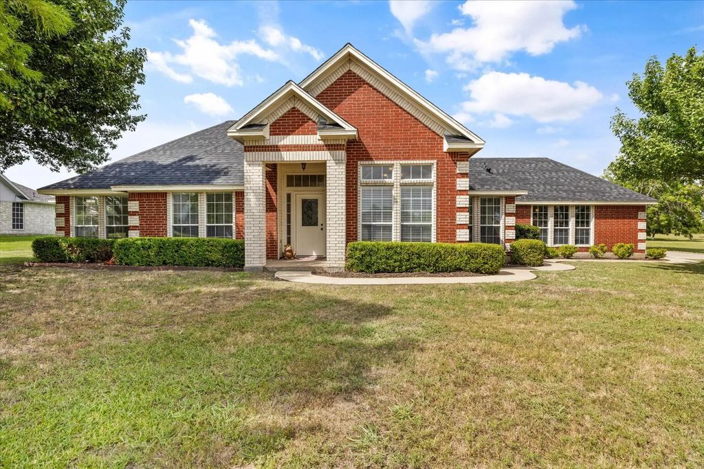 10083 Highland Prairie Lane, Forney