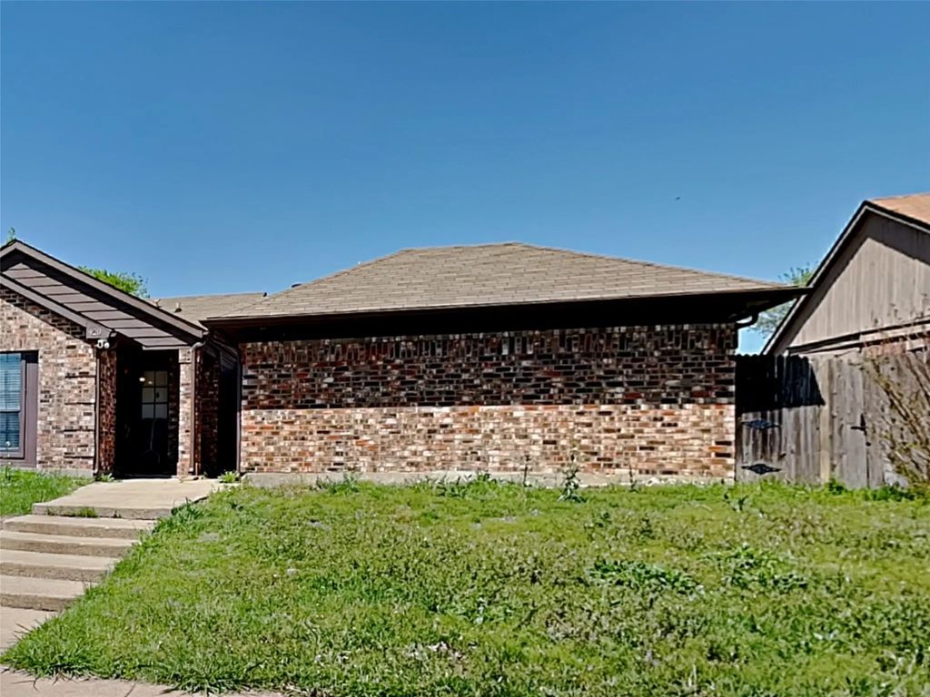 422 Dollins Street, Cedar Hill