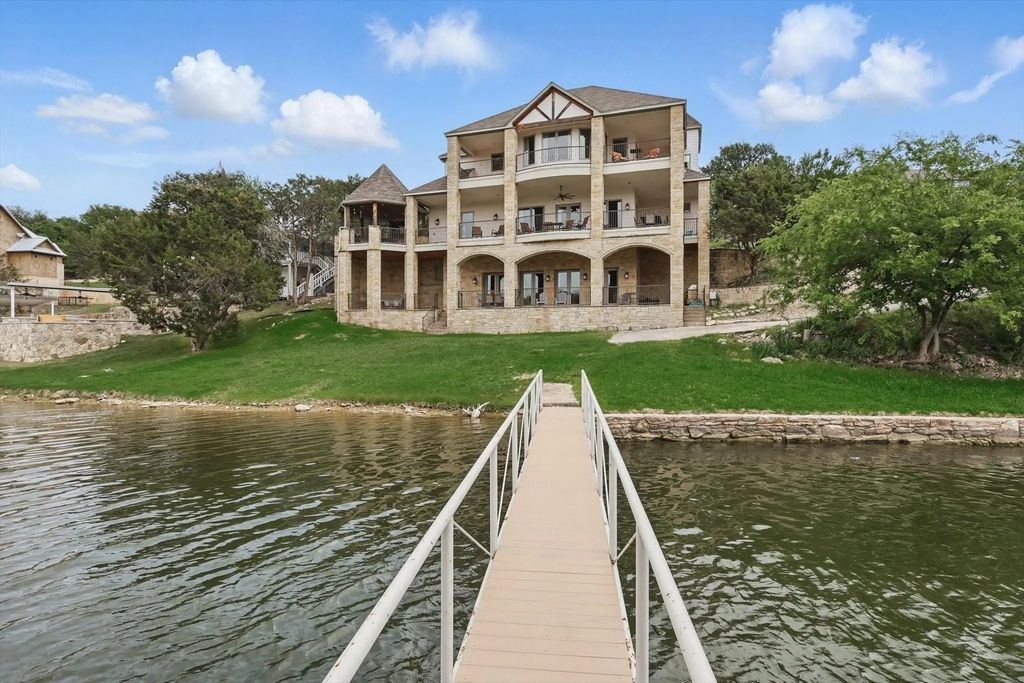1113 Bluff Creek Cove, Possum Kingdom Lake