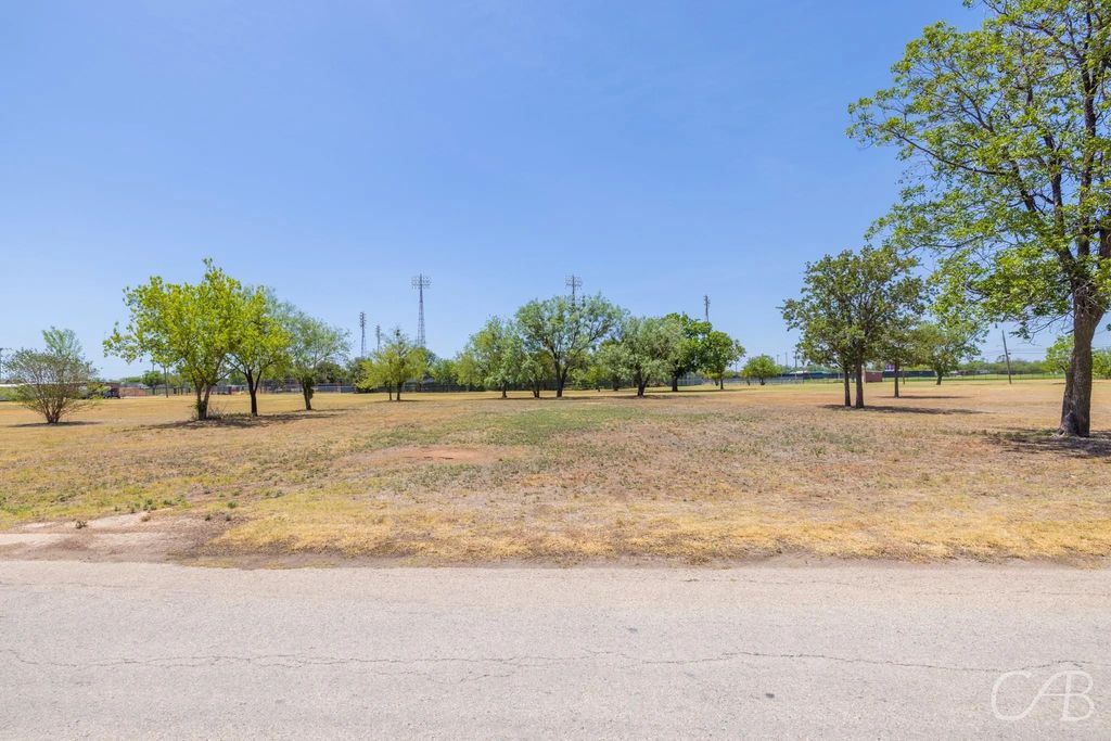 1417 Lowden Street, Abilene