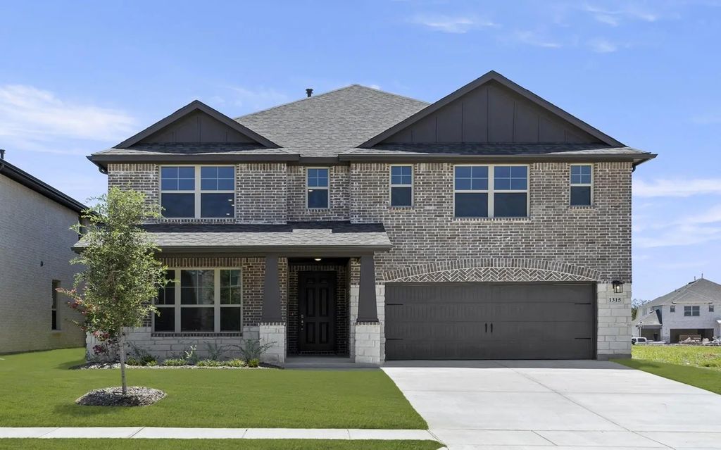 1315 Burgess Street, Royse City