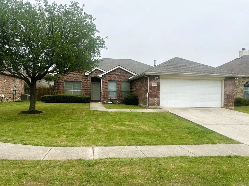 4303 Grassy Glen Drive, Corinth