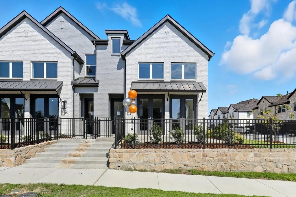 13909 Longvalley Drive, Fort Worth
