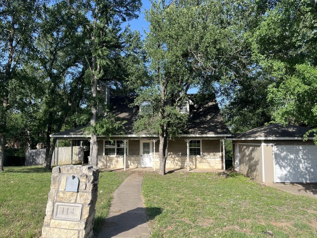 114 N Andrews Drive, Robinson