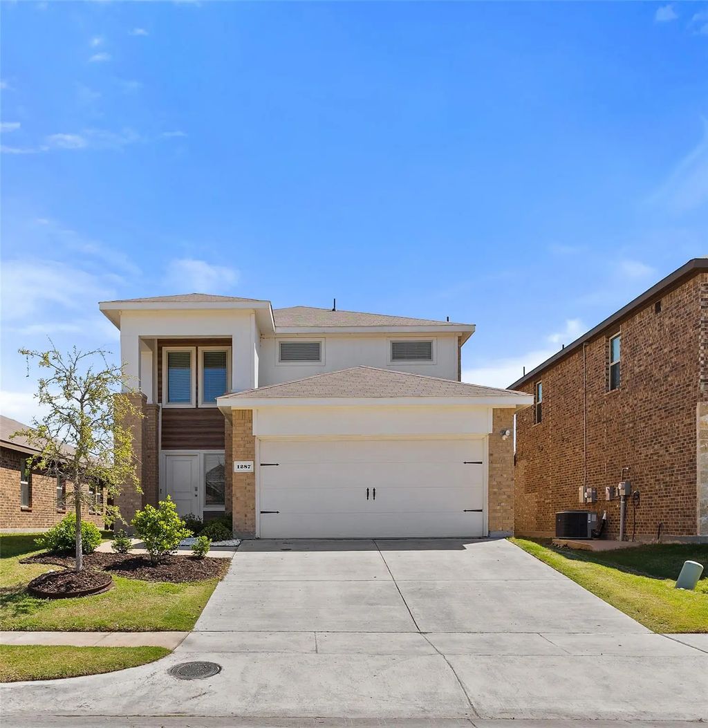 1287 Delmita Drive, Forney