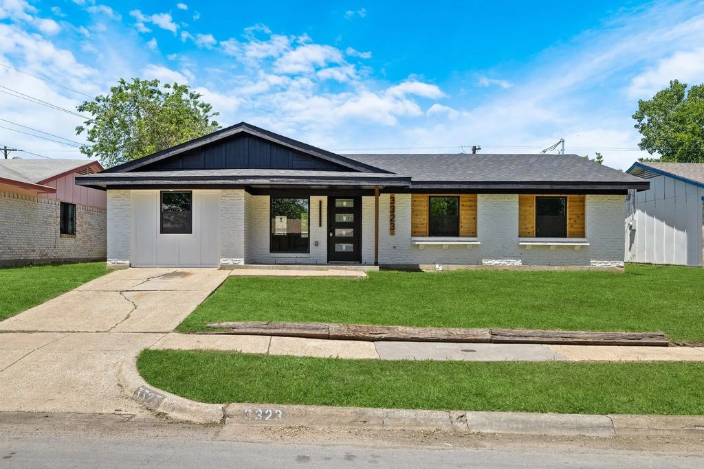 3323 Pacesetter Drive, Dallas