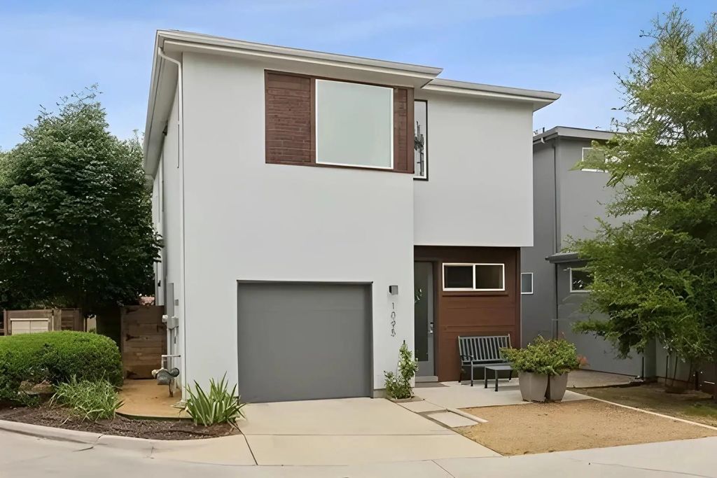 1095 Gallivant Lane, Dallas