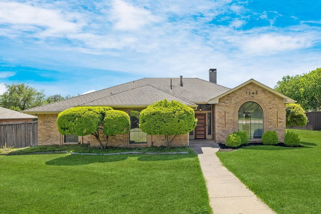 1343 Marble Canyon Drive, DeSoto
