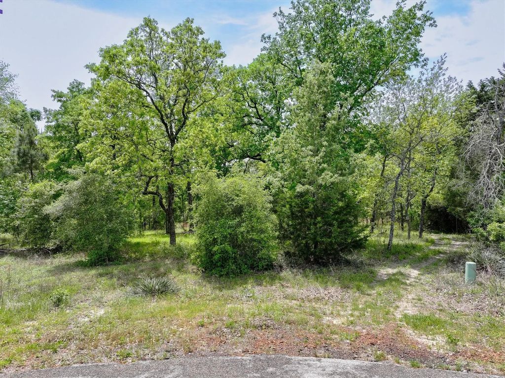 8950 Timber Ridge, Larue