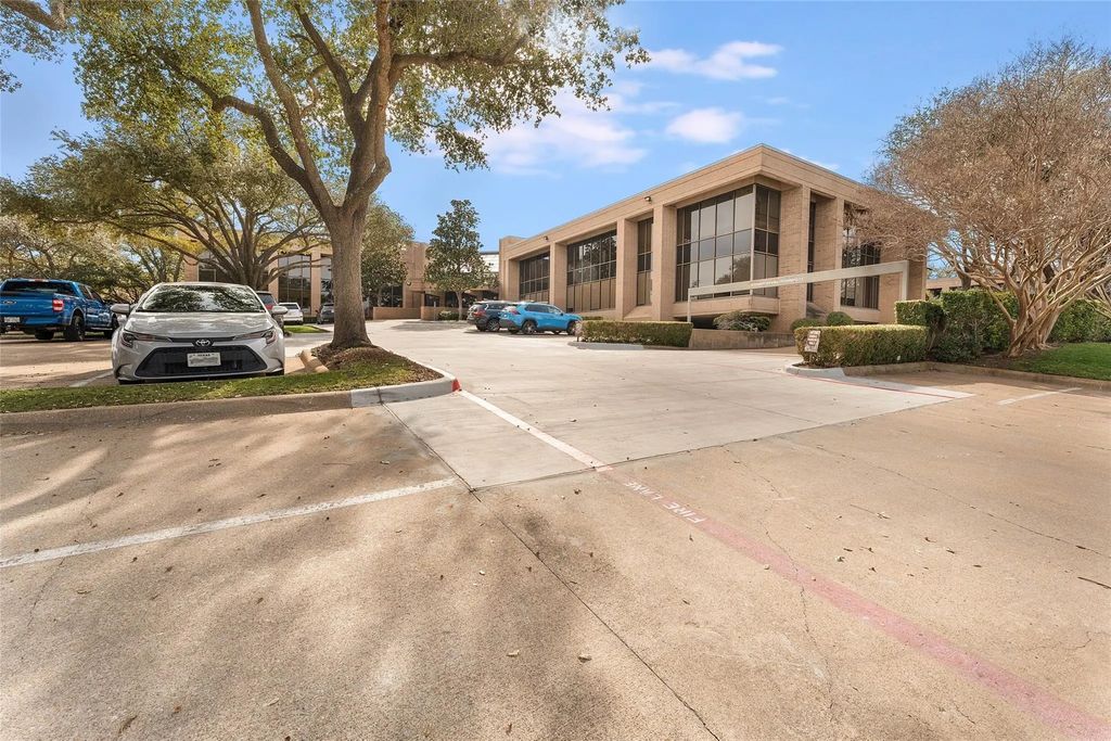 8350 Meadow Road 253, Dallas