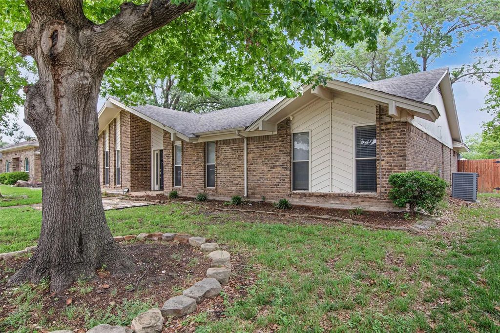 1411 Potomac Drive, Richardson