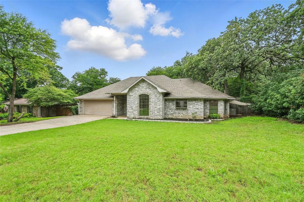 500 Oakhill Drive, Denton