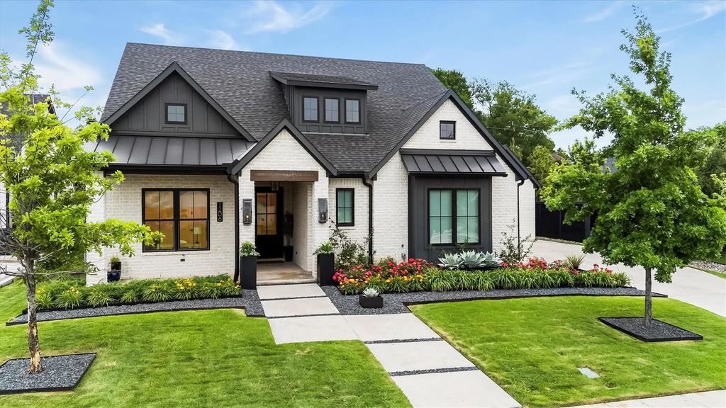 1206 Whisper Rock Drive, Rockwall