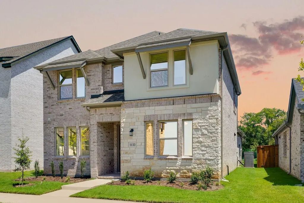 1133 Saltbrush Mews, Celina