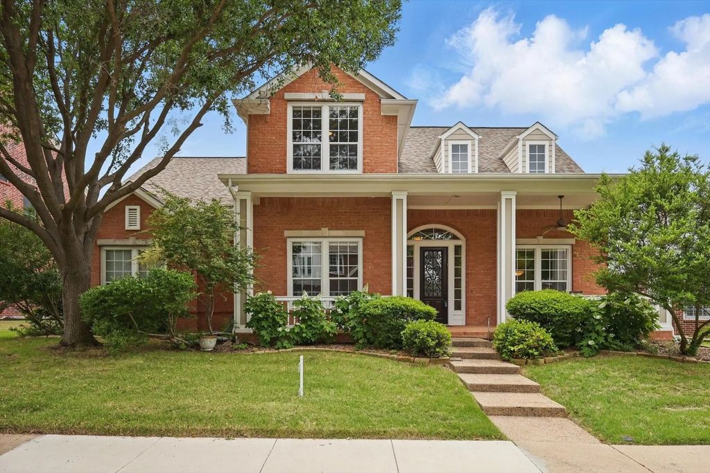 1728 E Branch Hollow Drive, Carrollton