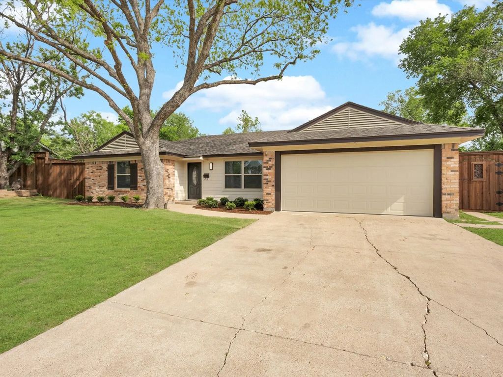 2834 Sunny Hill Lane, Farmers Branch