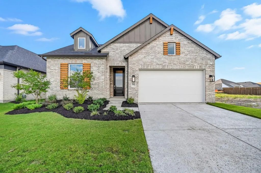 1046 Bearing Street, Royse City