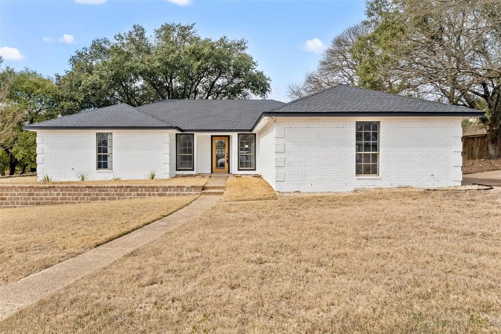 478 Greenwood Lane, Waco