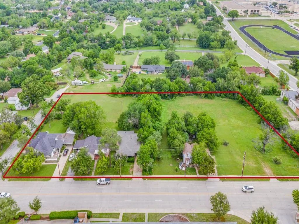 322 Hill Street, Grand Prairie