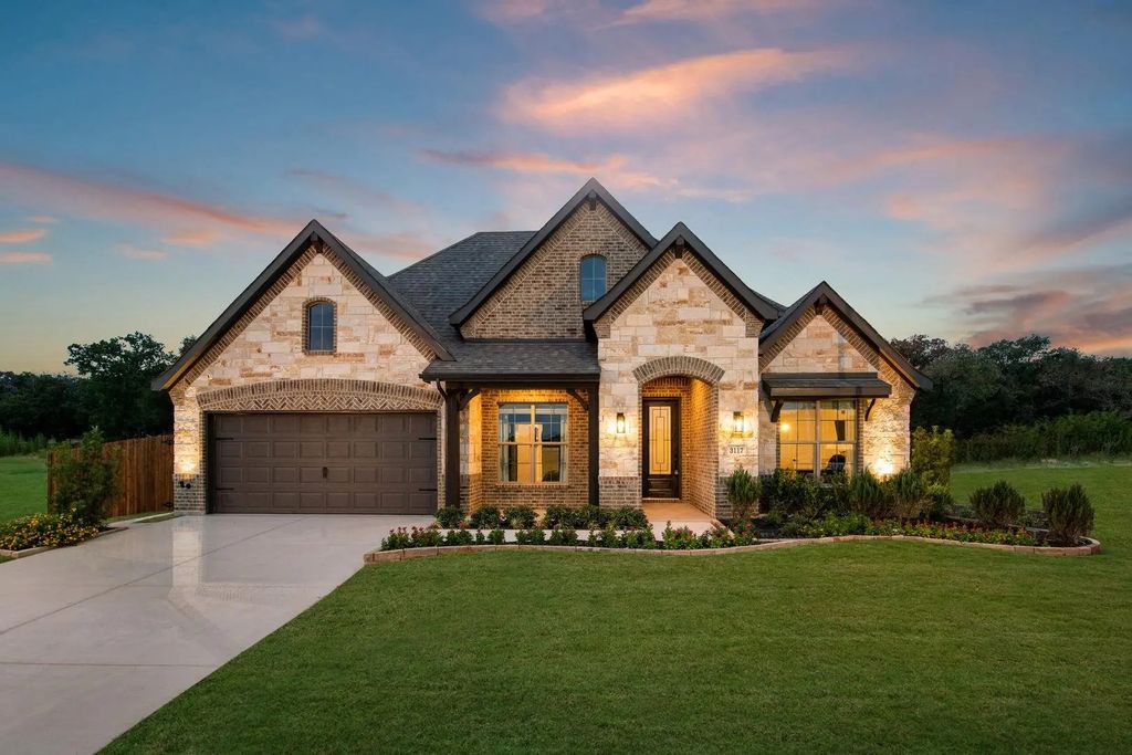 3117 Blue Hill Drive, Burleson