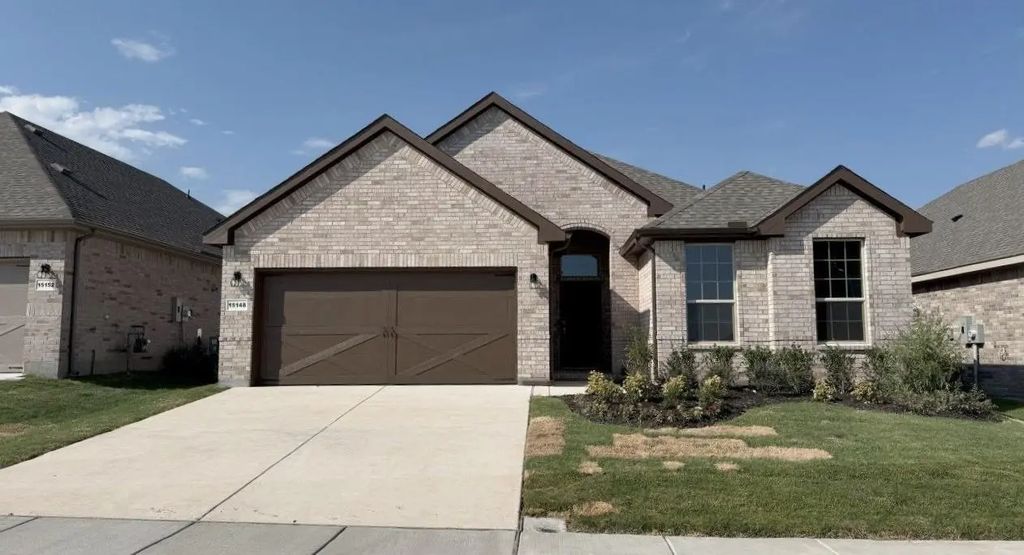 15148 Green Bluff Drive, Fort Worth
