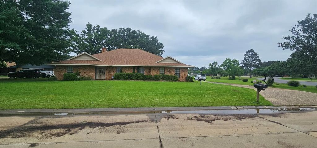 2 Woodfern Lane, Haughton