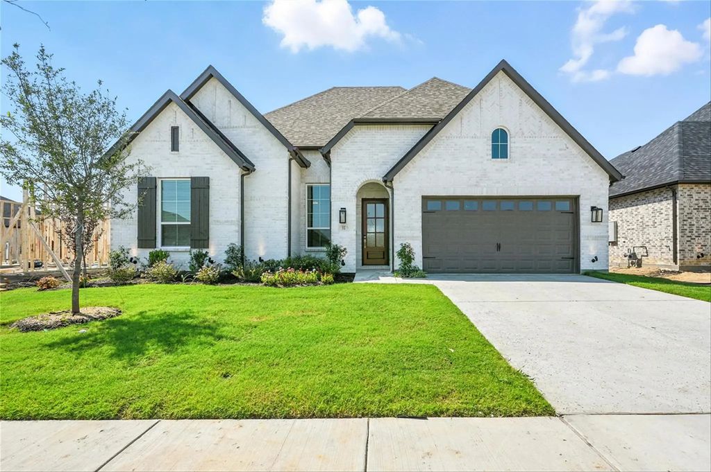532 Lockhart Street, Waxahachie