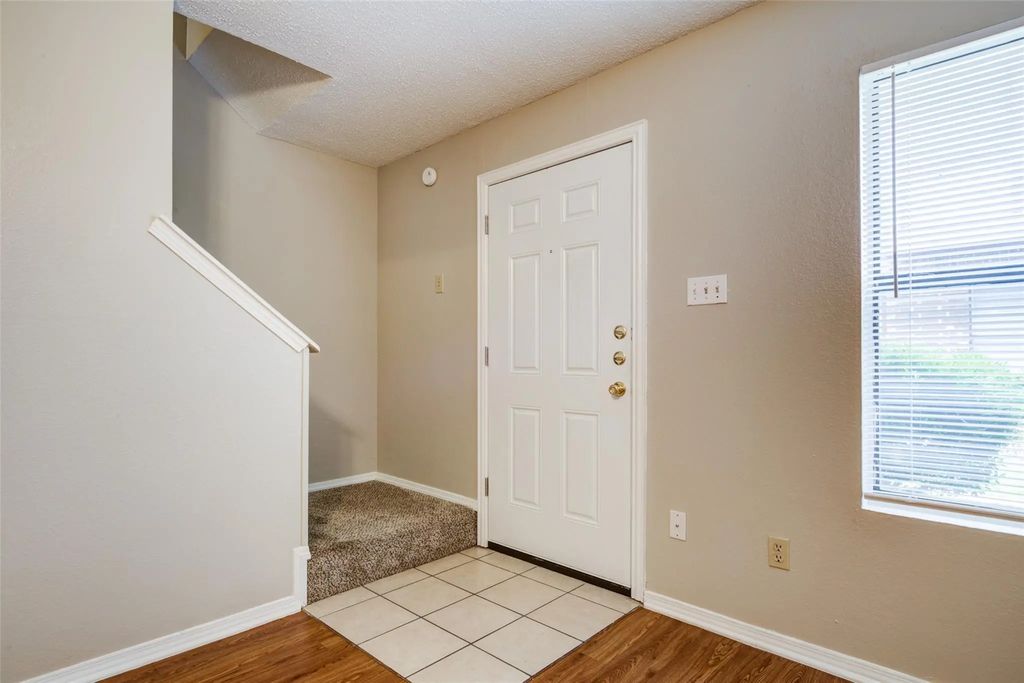 3061 Olympia Drive, Denton