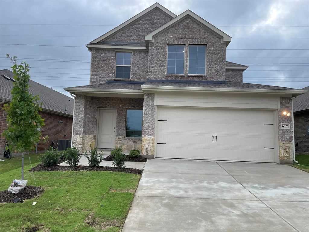 617 Cherish Day Drive, Lavon