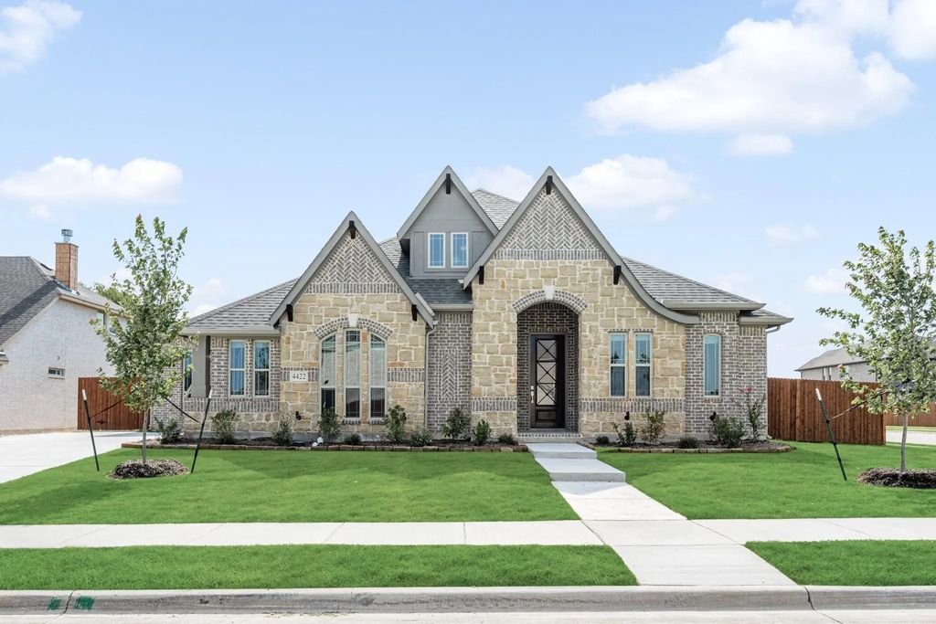 4422 Bel Air Drive, Midlothian