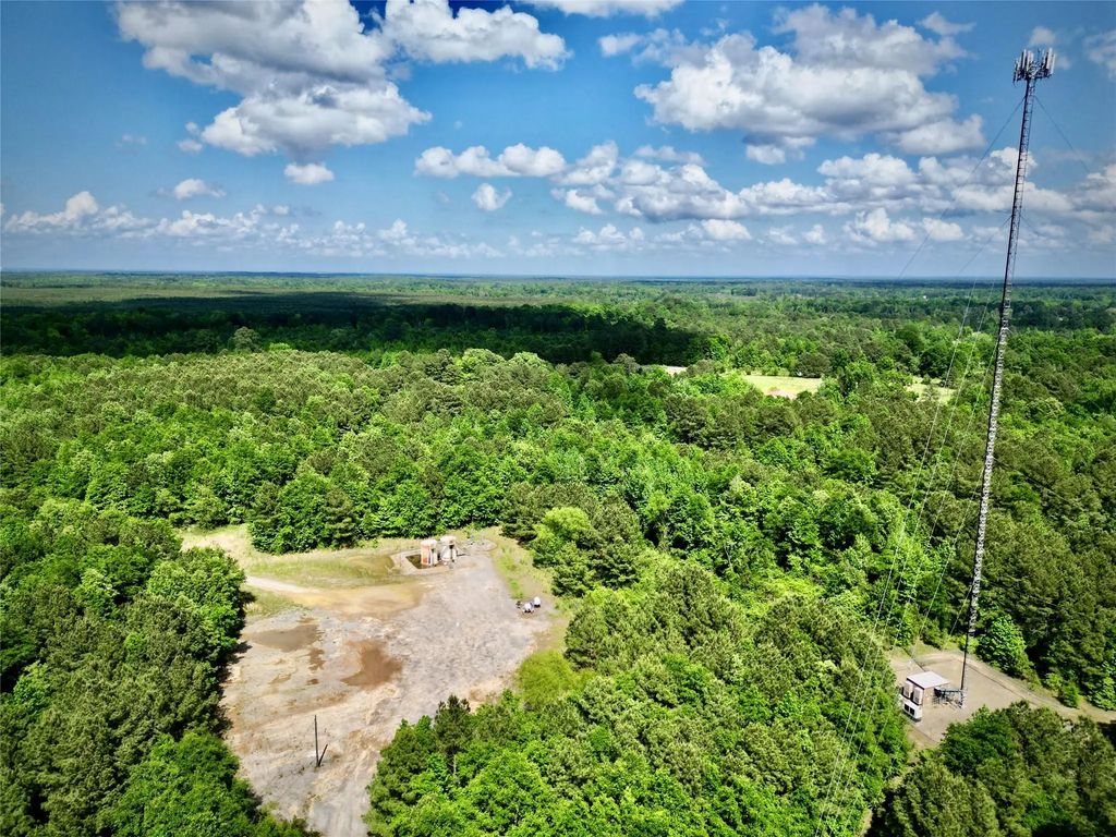 Bethel Road, Frierson
