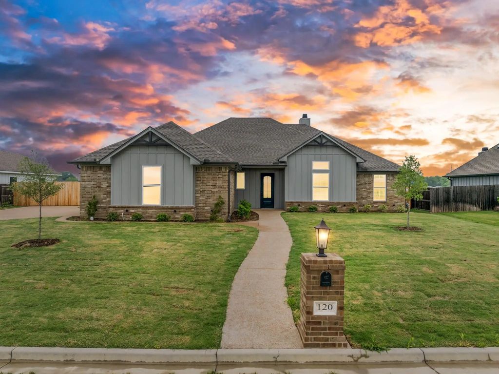 120 Water View Lane, Robinson