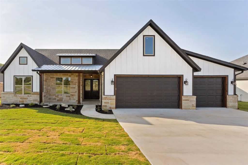 9008 Parkview Circle, Tolar