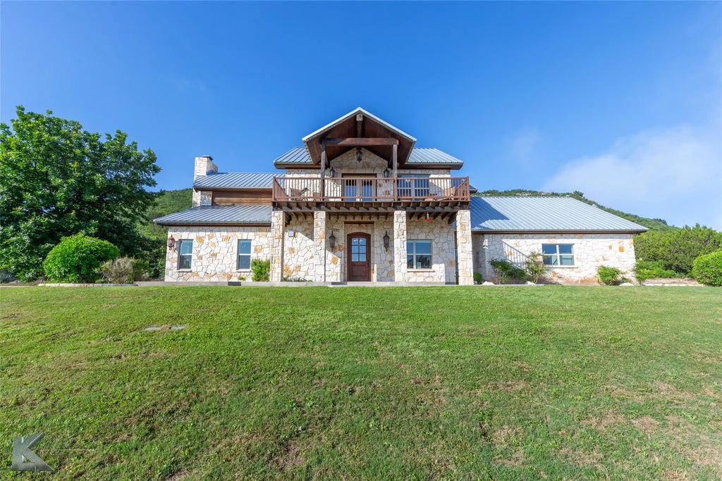 671 County Road 108, Santa Anna