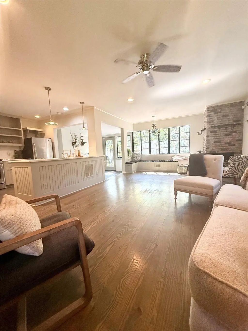 2850 Claudette Avenue, Dallas
