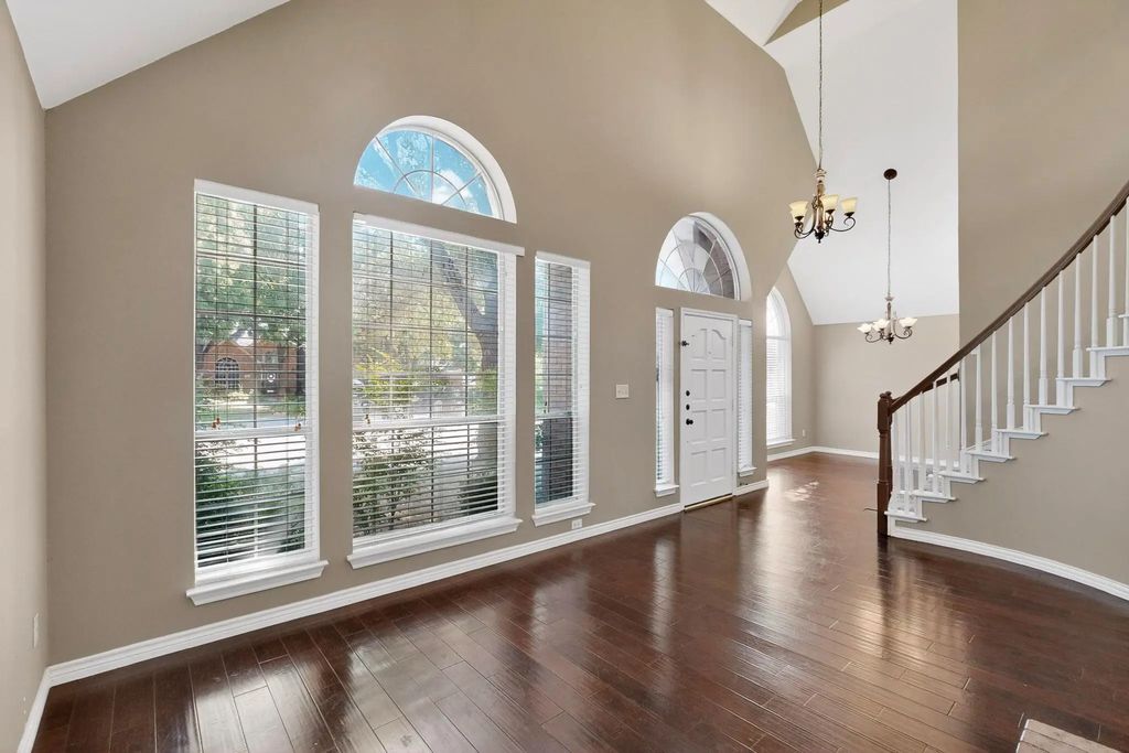 602 Sienna Court, McKinney