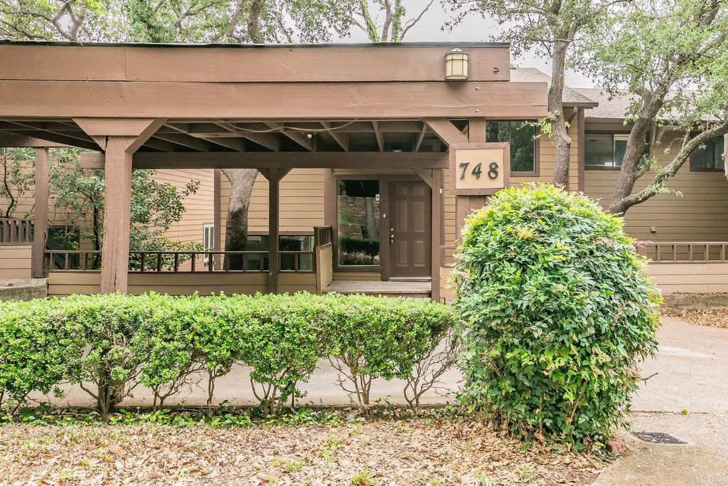 748 Haven Lane, Fort Worth