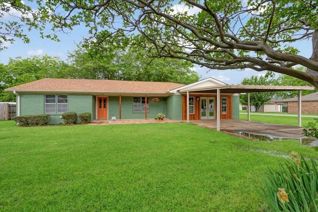 200 Herberta Street, Pottsboro