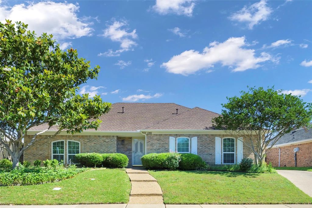 1201 Sandy Creek Drive, Allen